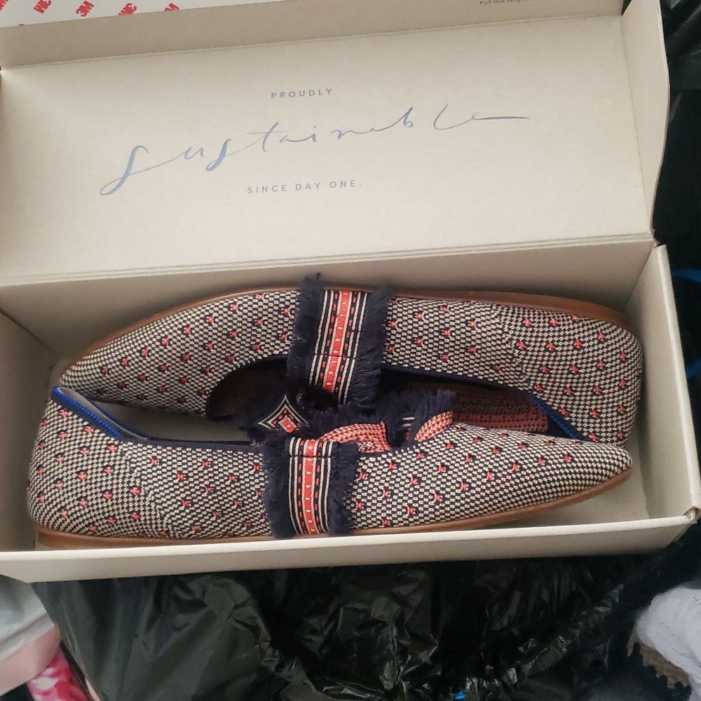 Rothy's Coral Dot flats Size 12